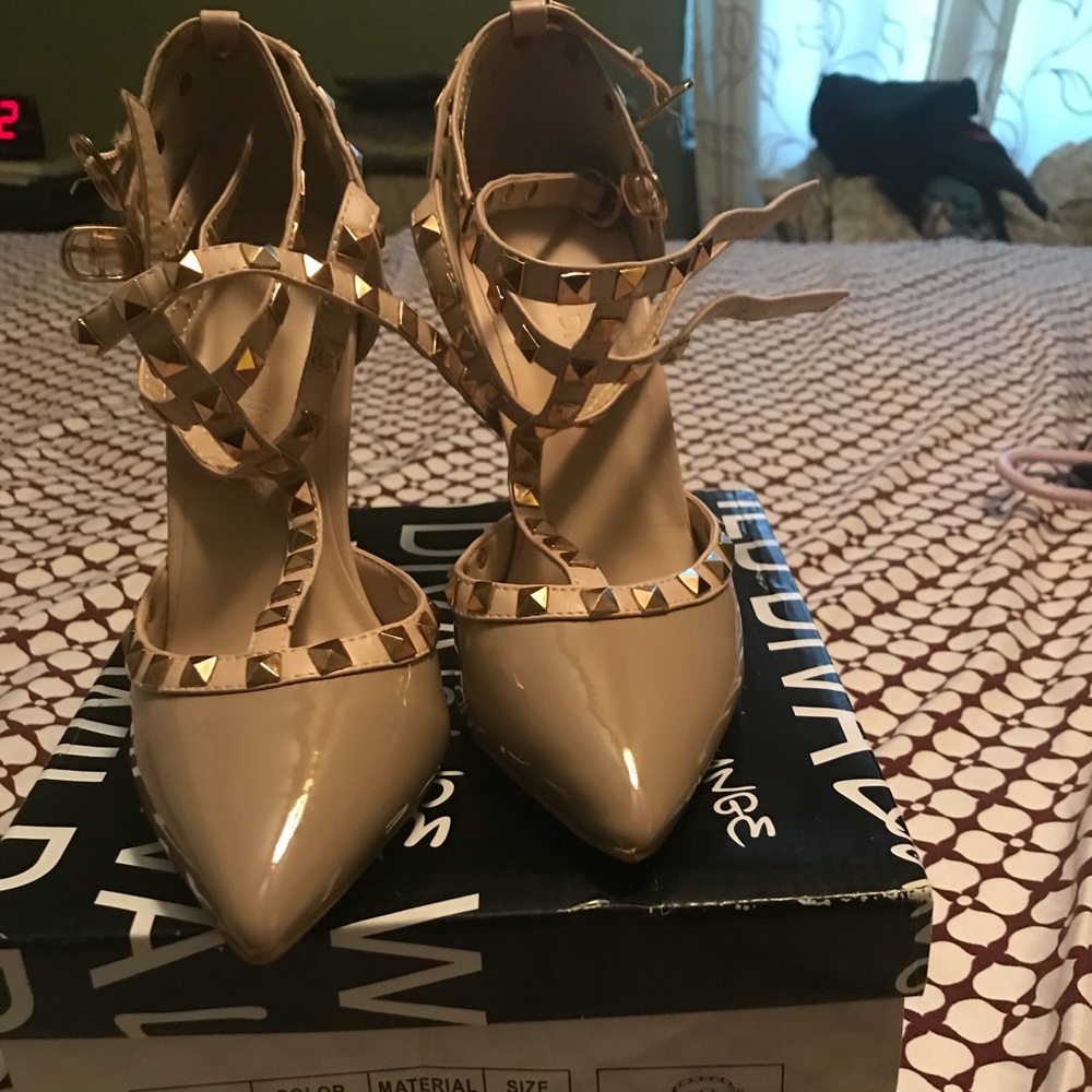 Cream short lace up heels with gold studs